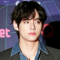 Kim Taehyung [Prince]