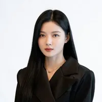 Kim You-jung {O}