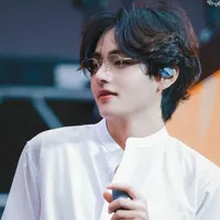 Kim taehyung ( ml )
