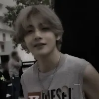 𝗞𝗜𝗠 𝗧𝗔𝗘𝗛𝗨𝗬𝗡𝗚ᵒᵐᵉᵍᵃ