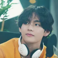 Kim Taehyung (MC)
