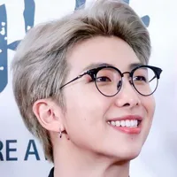 kim namjoon /tae