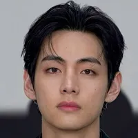 Kim Taehyung/ Police officer
