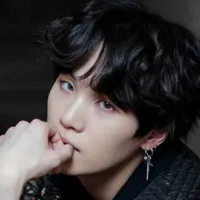Suga/enigma