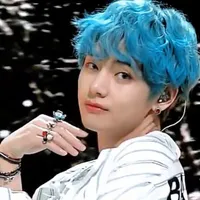Kim Taehyung(soft_mid laner)