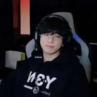 jeon jungkook(Road_jungler)