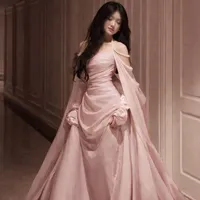 Yoon Ara