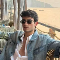 Vincent Stone.(ML frnd)