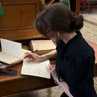 Miss Fei (History Professor)