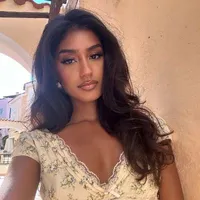 Ruchida Smith (FL)