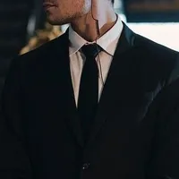 BODYGUARD 