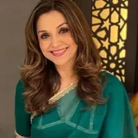 Meenakshi Chauhan/Fl