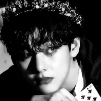 kim taehyung ( vampire princess).