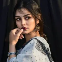 Sia Singhania (FL SISTER)