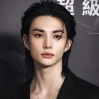 Hwang Hyunjin