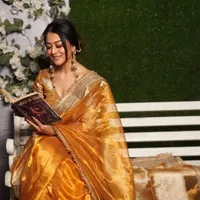 Natasha Shekhawat (ML mom)