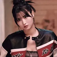 Hirai Momo