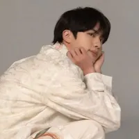 Kim Seokjin(ore)