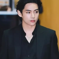 KIM TAEHYUNG