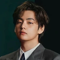 Kim taehyung (true blooded alpha)