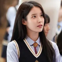 IU 
