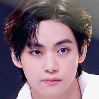 kim taehyung/ alpha