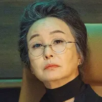 shin ji-won