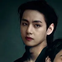 Jeon Taehyung/34 yrs old/Prince Consort