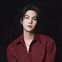 min yoongi (suga( E)
