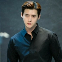 Lee Jong-suk (teacher in kindergarten)