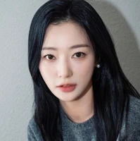 Lin SiSi (O)