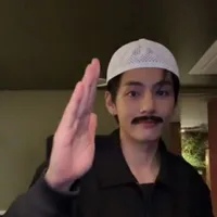 𝐊ɪɴᴅ 𝐏ᴇʀsᴏɴ.
