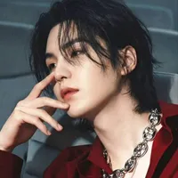 yoongi/ vampire 