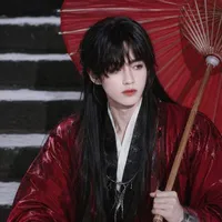 Kim Taehyung  (Hua Cheng)