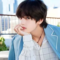 Kim Taehyung / Enigma