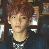 V / 17 years old 