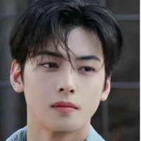 Kim Eunwoo (vampire)