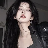 ANASTASIA RUSSO/ MC MOM