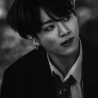 JUNGKOOK
🤬