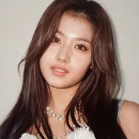 Sana (taes therapist)