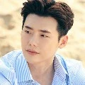 Lee Jong Sook