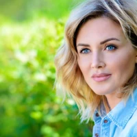 Lyra Wen(Sara