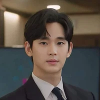 Kim Soo Hyun