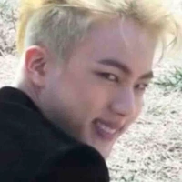 Handsome_Jinnie