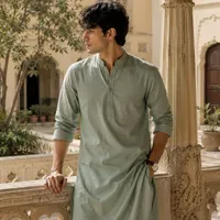 Rajvir Rajvansh/fl cousin brother