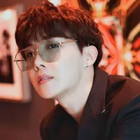 Jung Hoseok (Hobi) JK