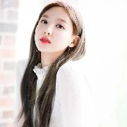 ลีน่า(เพื่อน​นางเอก)​