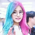 mama Lisa,rose, Jennie (ibu angkat jiso)
