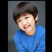 kim eunwo kecil