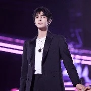 เว่ยอิง